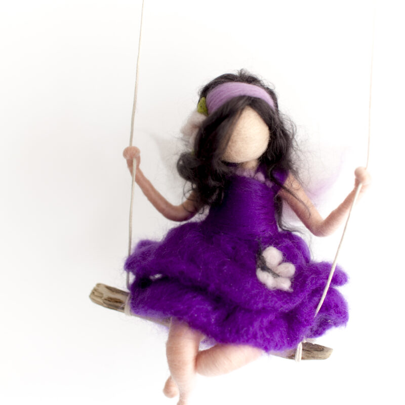 Ustvari svojo volneno Petruško